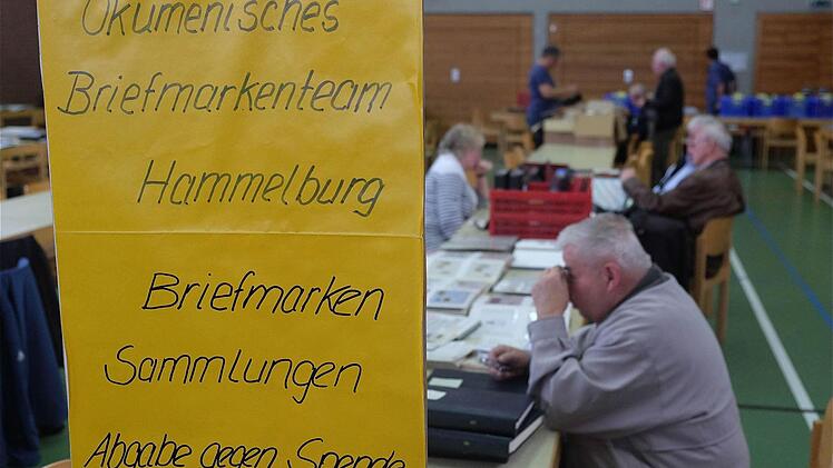 Briefmarken-Tauschbörse  Foto: Gerd Schaar