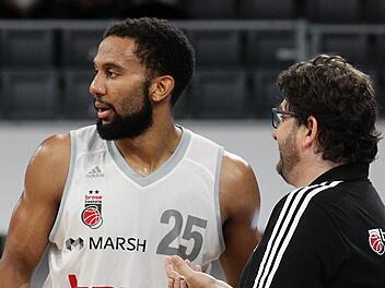 Auf Carlon Brown konnte sich Andrea Trinchieri verlassen. Bambergs Scharfsch&uuml;tze gl&auml;nzte mit 26 Punkten, konnte die Niederlage aber nicht verhindern. Foto: sportpress