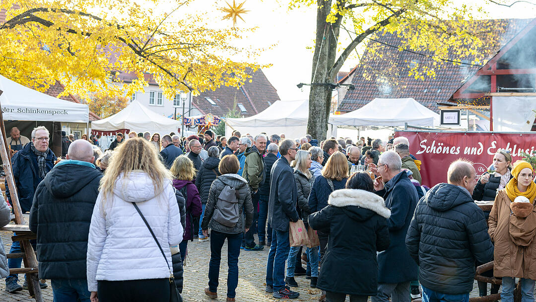 R&ouml;delsee, Traditioneller Weihnachtsmarkt rund um das Schloss