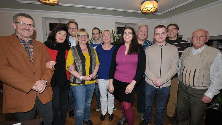 Ludwig Paulus (l.) führt die Kandidatenliste an. Foto: Roland Meister