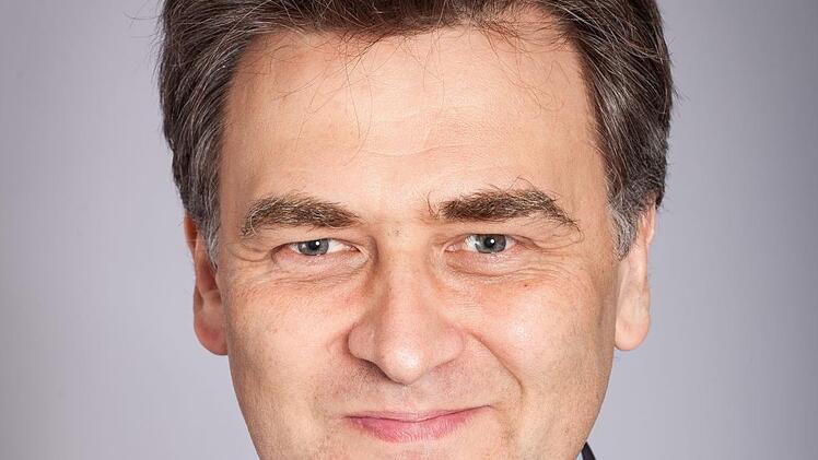 Medienrechtler Kilian Moritz äußert sich in einem Gastbeitrag zum Verhältnis zwischen Staat und Medien.Michael Pietschmann
