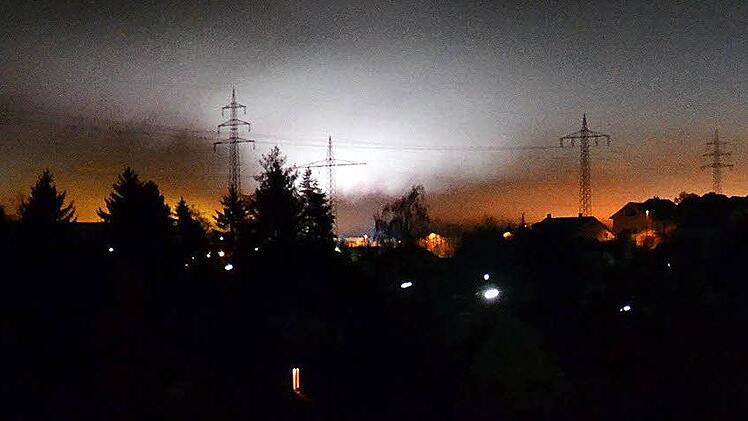 Lemuth hat das Licht über Würzburg-Lengfeld mit ihrer Kamera festgehalten.