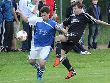Raphael Porzelt vom SV Pretzfeld gelangen - wie Robert Lewandowski für den FC Bayern - fünf Tore in einem Spiel. Foto: Uwe Kellner