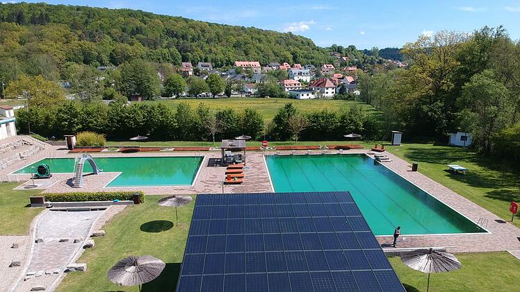 In der vergangenen Woche aufgenommen, da war das Ebracher Naturbad  noch für die Badesaison bereit Foto: AcquaSana