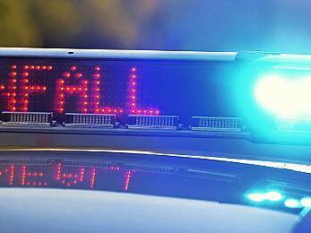 Ein Frau aus dem Raum Lichtenfels wurde bei einem Unfall auf der Autobahn in N&auml;he von N&uuml;rnberg schwer verletzt.