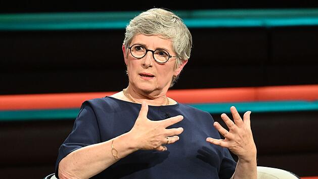 Gr&uuml;nen-Fraktionsvorsitzende Britta Ha&szlig;elmann sagte mit Blick auf die Debatte um Frauke Brosius-Gersdorf: "Diese Art, wie Frau Brosius-Gersdorf angegangen wurde, so kann man mit Frauen in dieser Republik nicht umgehen!"