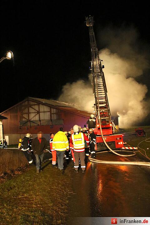 Großbrand zerstört Scheune in Herbartsdorf