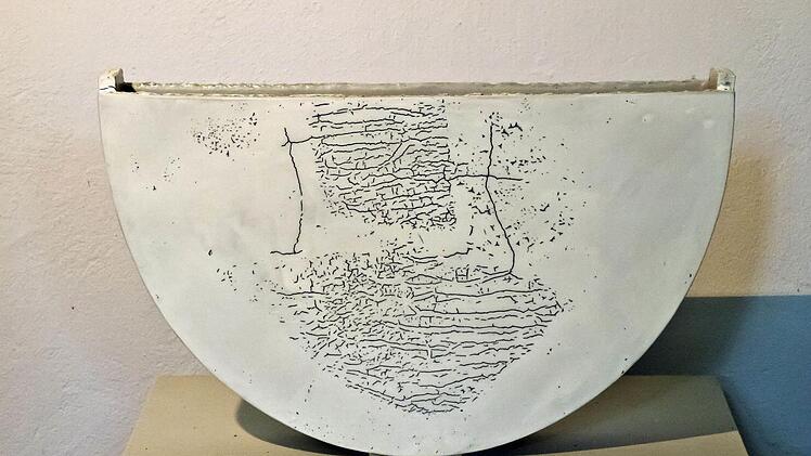 Bogenvase von Sigrun Wassermann und Klaus DorrrmannFoto: Jochen Berger