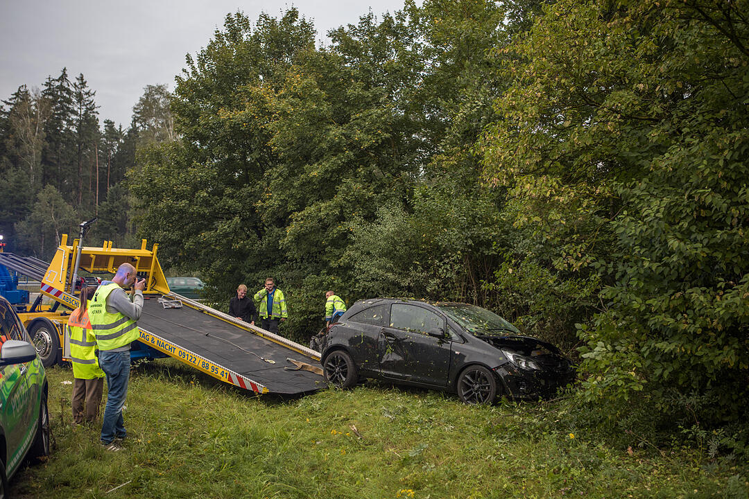 Junger Fahrer tödlich verunglückt