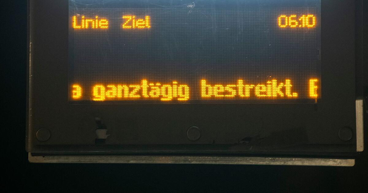 Streik legt ÖPNV in Nürnberg lahm - so kommst du zu Job und Volksfest