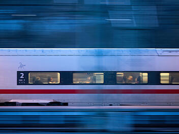 Kreis F&uuml;rth: Gas-Alarm in ICE - 250 Fahrg&auml;ste evakuiert