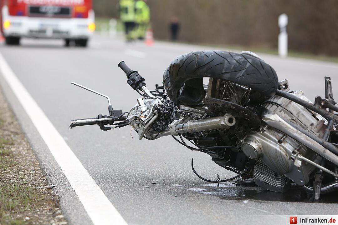 Trauriger Frühlingsanfang: 16-Jähriger Motorradfahrer tödlich verunglückt