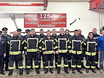 Bei der Freiwilligen Feuerwehr Kleintettau haben elf Kameraden das Leistungsabzeichen Wasser abgelegt.
