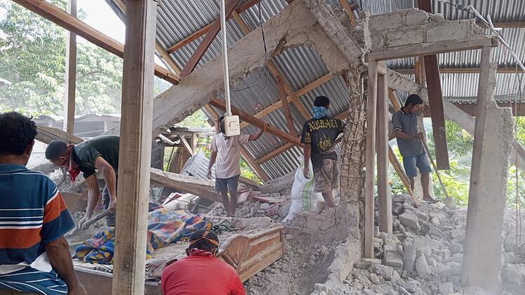 Erdbeben vor der K&uuml;ste Indonesiens