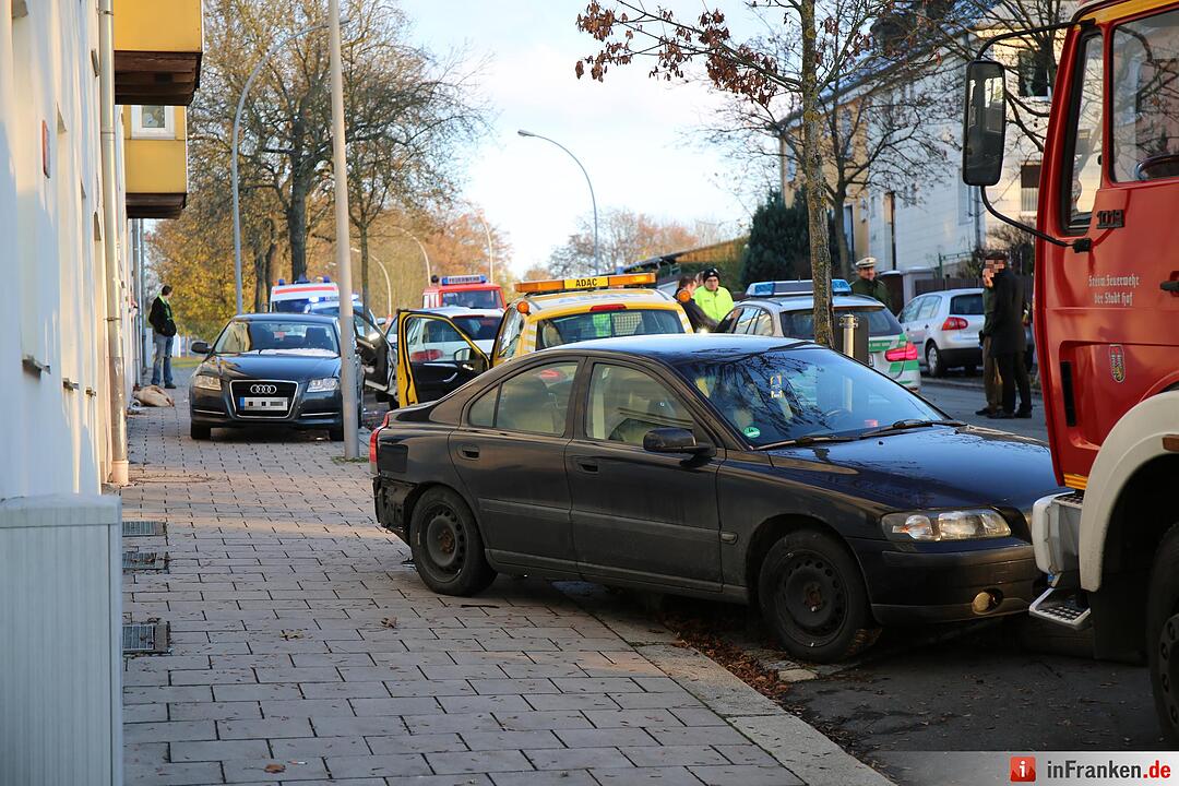 Schwerer Unfall im Stadtgebiet Hof ? Mehrere Fahrzeuge beteiligt