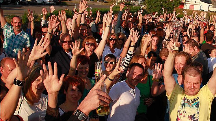 Schon-vor-Leinen-los-Superstimmung  Foto: René Ruprecht
