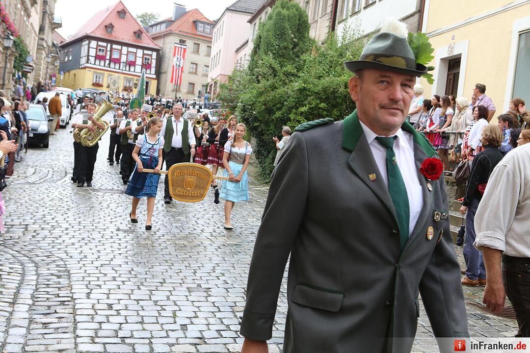 Kronacher Freischießen: Schützenauszug