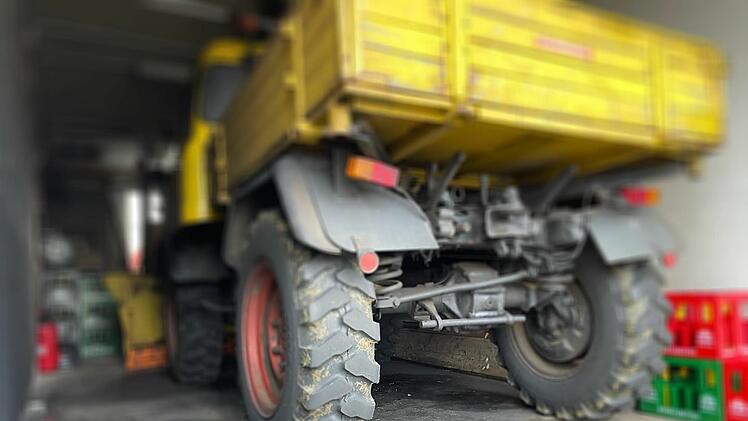Herzogenaurach: Schwarzer Rauch am Flugplatz - Großeinsatz mit mehreren Einsatzkräften