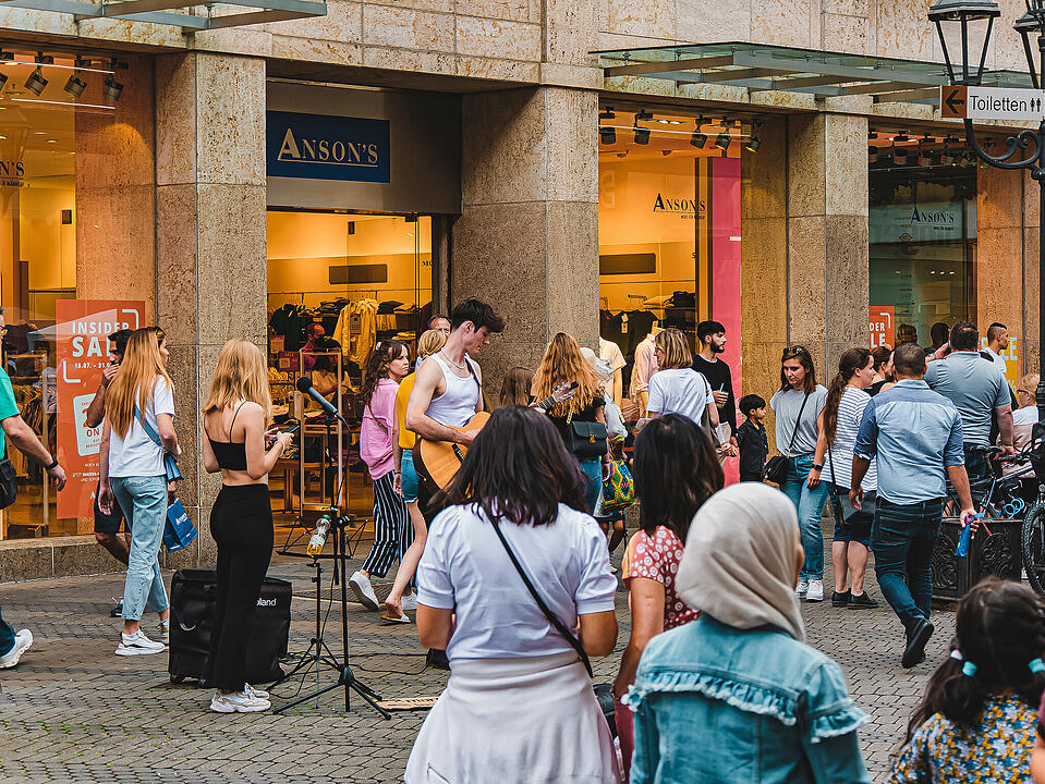 Nationale und internationale Klänge in der Innenstadt