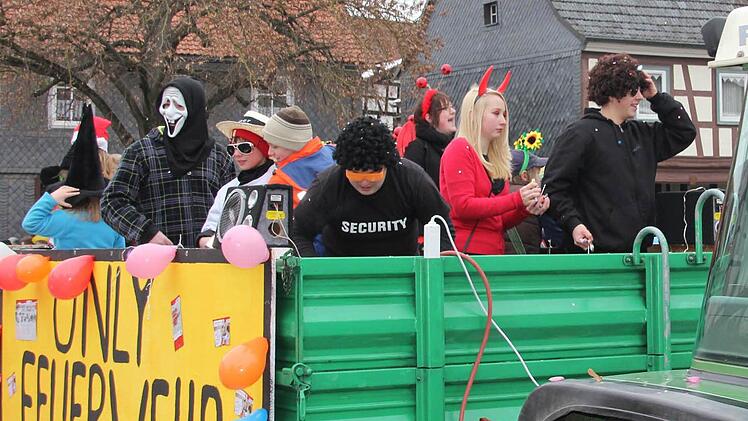 Auf dem Anhänger aber ebenso.