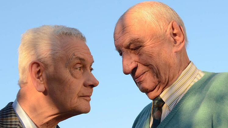 Sie haben den Landkreis-Fußball auf Funktionärsebene maßgeblich geprägt: Gerd Hartung (links) und Rudi Müller. Foto: Jürgen Schmitt
