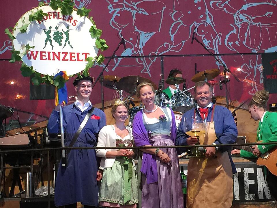 Wiesn-einzug der Winzer