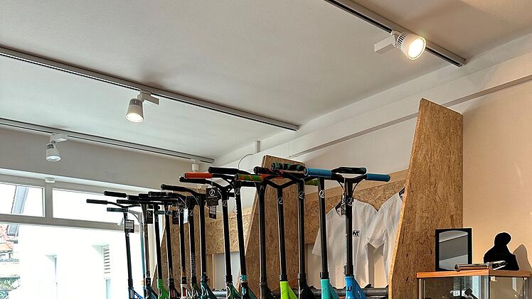 Herzogenaurach: "X-World" Skateshop muss nach 25 Jahren schließen - jetzt läuft ein Ausverkauf
