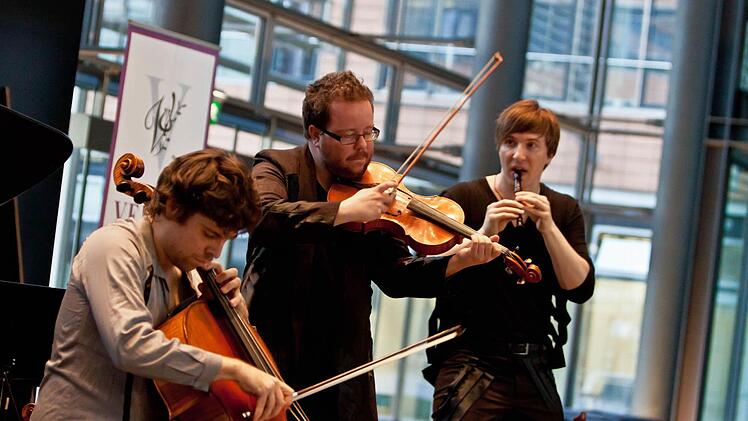 "Spark - die klassische Band" gastierte beim Coburger "Verein".Foto: Jochen Berger
