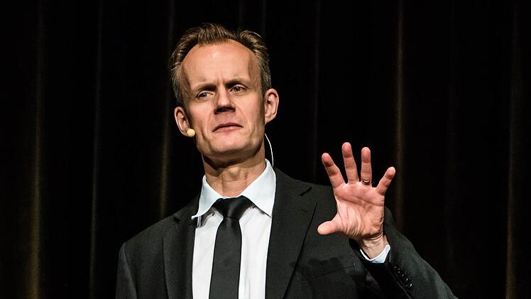 Impressionen von Max Uthoffs Coburg-Gastspiel im Kongresshaus.Foto: Jochen Berger