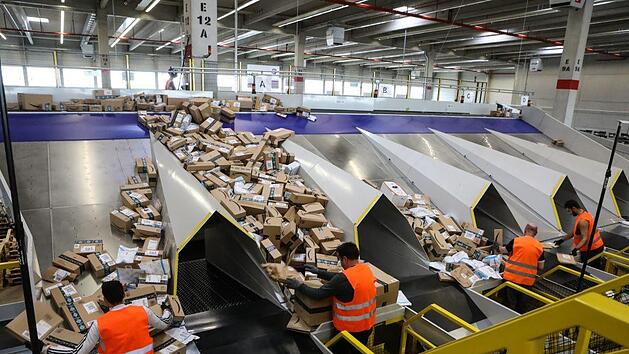 Im Limbacher Gewerbegebiet möchte sich ein Logistikunternehmen ansiedeln. Von der Amazon-Pressestelle heißt es nun, dass das Unternehmen derzeit prüfe, dort ein Verteilzentrum zu eröffnen. Foto: Barbara Herbst/Archiv