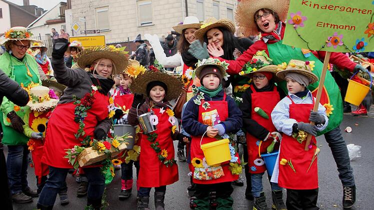 Die kleinen Gärtner aus dem Eltmanner Kindergarten Foto: Günther Geiling