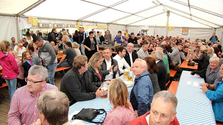 Impressionen von der Großenseebacher Kirchweih  Foto: Richard Sänger