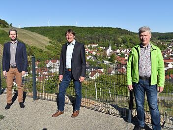 Bürgermeister und Stellvertreter: 2. Bürgermeister Andreas Neder (von links), Bürgermeister Rainer Morper, 3. Bürgermeister Alfred Gündling.  Foto: Andreas Lomb