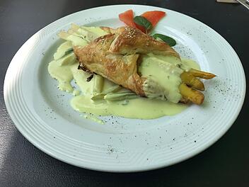 Das Lesecaf&eacute; ist Caf&eacute;, Treffpunkt und Ort f&uuml;r nachhaltige Bildung mitten in der Erlanger Altstadt.