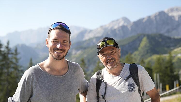 Ski-Legende Christian Neureuther (rechts) war f&uuml;r seinen Sohn Felix immer Vorbild und Begleiter - nicht nur im Sport, sondern vor allem im Leben. Heute ist Felix (41) selbst vierfacher Vater.