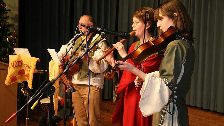 Die Gruppe Cantabene.