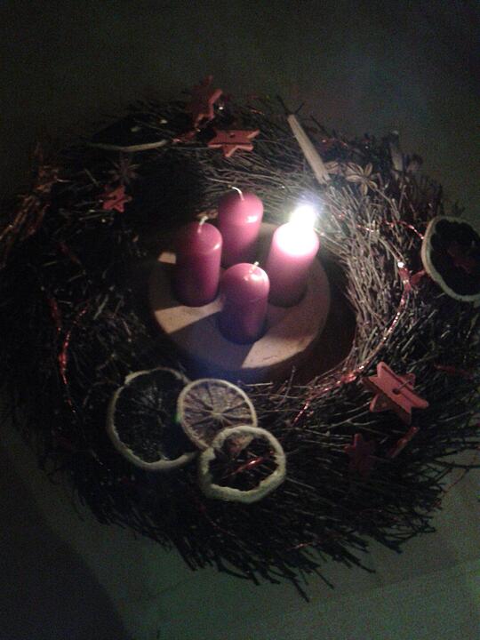 Lesergalerie: Adventskränze