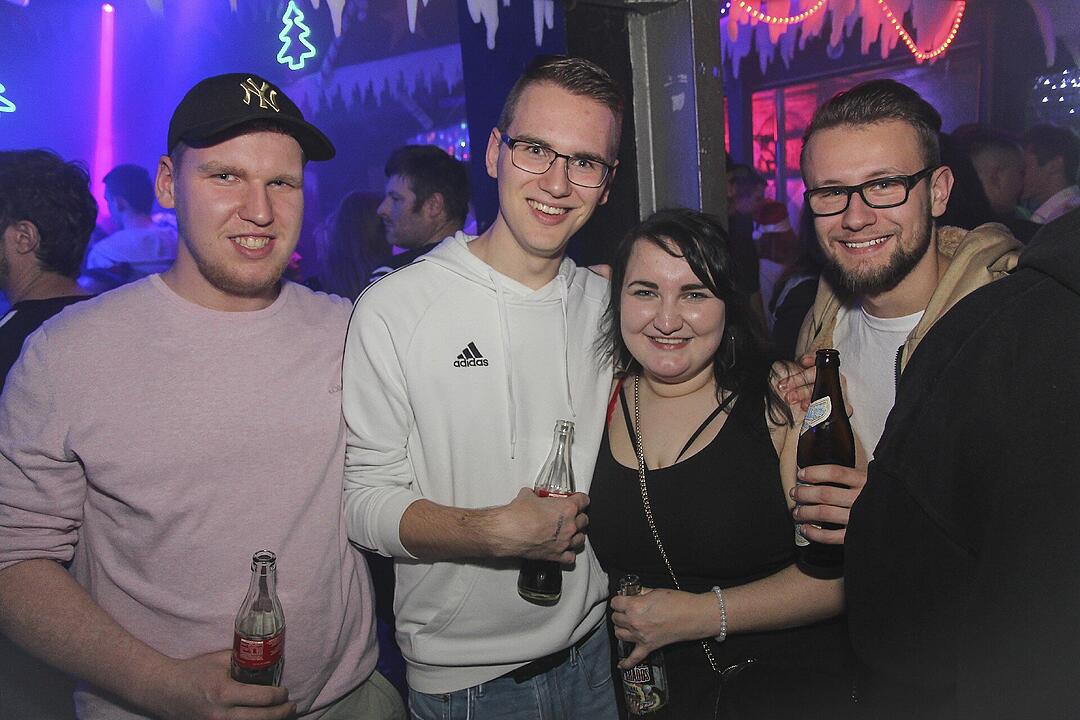 Partystimmung an Heiligabend