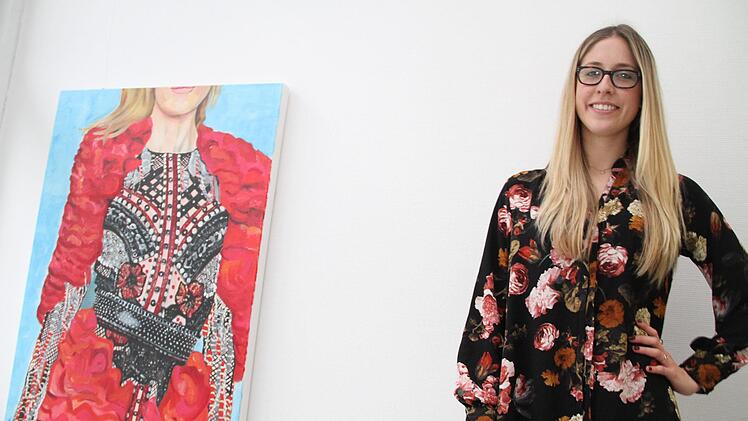 Lauren Godfreys großformatige Bilder bestechen durch Farbe und Formen.Gerda Völk