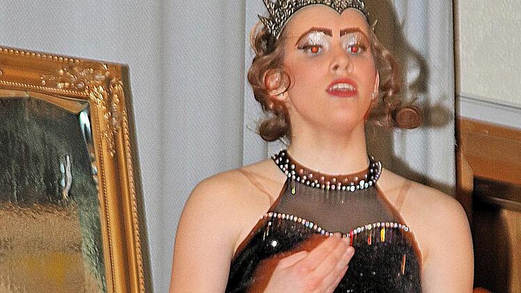 Den Solotanz "böse Königin" bot Luna Bambach und begeisterte damit die Zuschauer. Foto: Dieter Britz