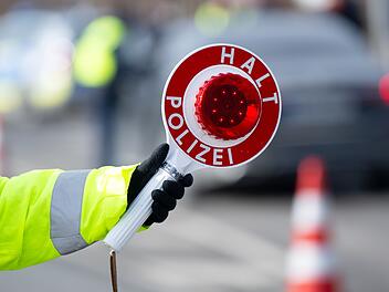 Totalf&auml;lschung bei Polizeikontrolle auf A73 aufgeflogen