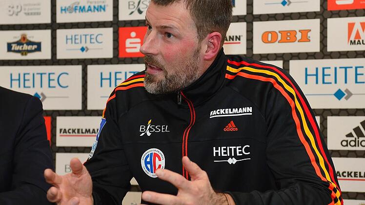 Vertrag bis 2016: Robert Andersson ist seit Montag Trainer beim HC Erlangen.  Foto: Sportfoto Zink