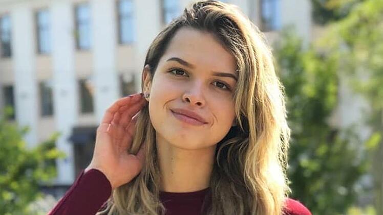 Kristina Trifonova war Miss Mariupol. Sie wurde schwer verletzt.