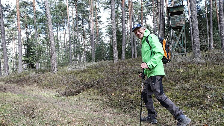Unterwegs auf unserer Dünenwanderung mit Andi Schettler. Foto: Barbara Herbst