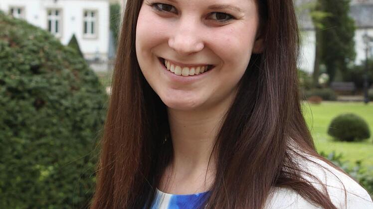 Christina Schneider, die neu gewählte unterfränkische Weinkönigin. Foto: Paul Ziegler