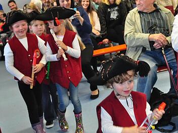 Die Jüngsten stellten die Vereine und Nutzer vor wie hier der Musikanten-Nachwuchs.Foto: Simon Albrecht