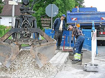 "Grüß Gott in Schlaifhausen" heißt es bald auch für Daten im Hochgeschwindigkeitsnetz.  Fotos: Andreas Oswald