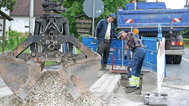 "Grüß Gott in Schlaifhausen" heißt es bald auch für Daten im Hochgeschwindigkeitsnetz.  Fotos: Andreas Oswald