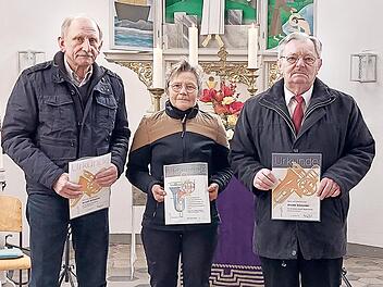 Der Posaunenchor zeichnete langjährige Mitglieder aus: Hans Brütting, Inge Nützel, Arnold Schneider (von links).