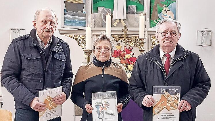 Der Posaunenchor zeichnete langjährige Mitglieder aus: Hans Brütting, Inge Nützel, Arnold Schneider (von links).